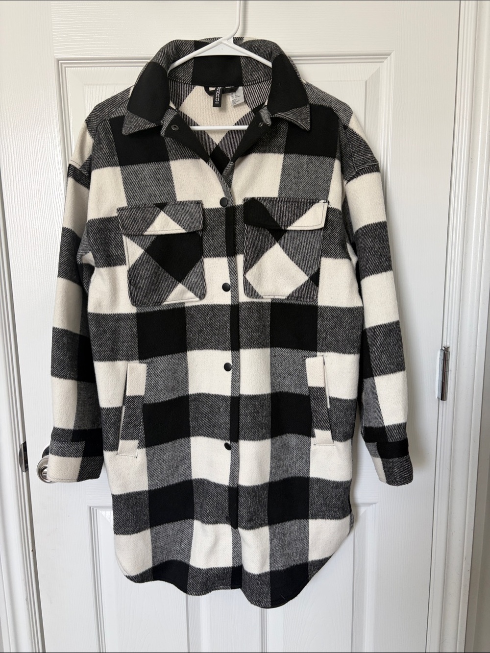 H&M Womens Black & White Buffalo Plaid Shacket Jacket
